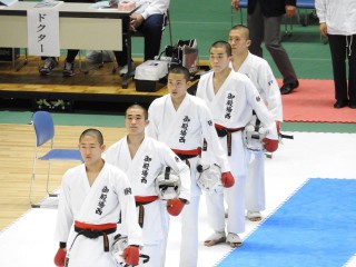 26男子団体組手2